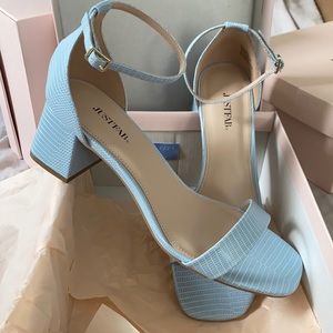 Size 10 JustFab Sandals- Low Heel
